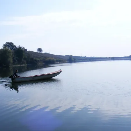 Milin Lagum بيت ضيافة 2*