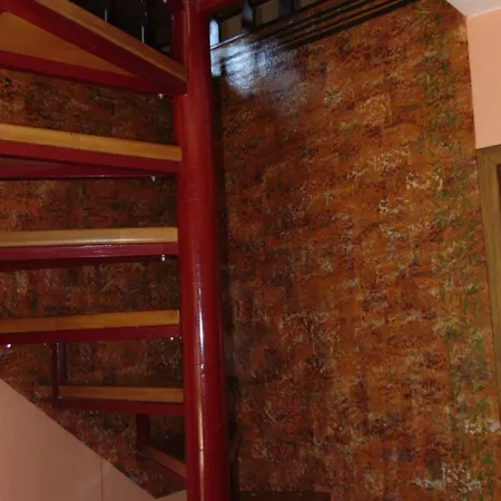 Milin Lagum بيت ضيافة Irig