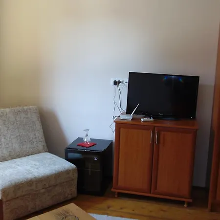 Milin Lagum Guest house Irig
